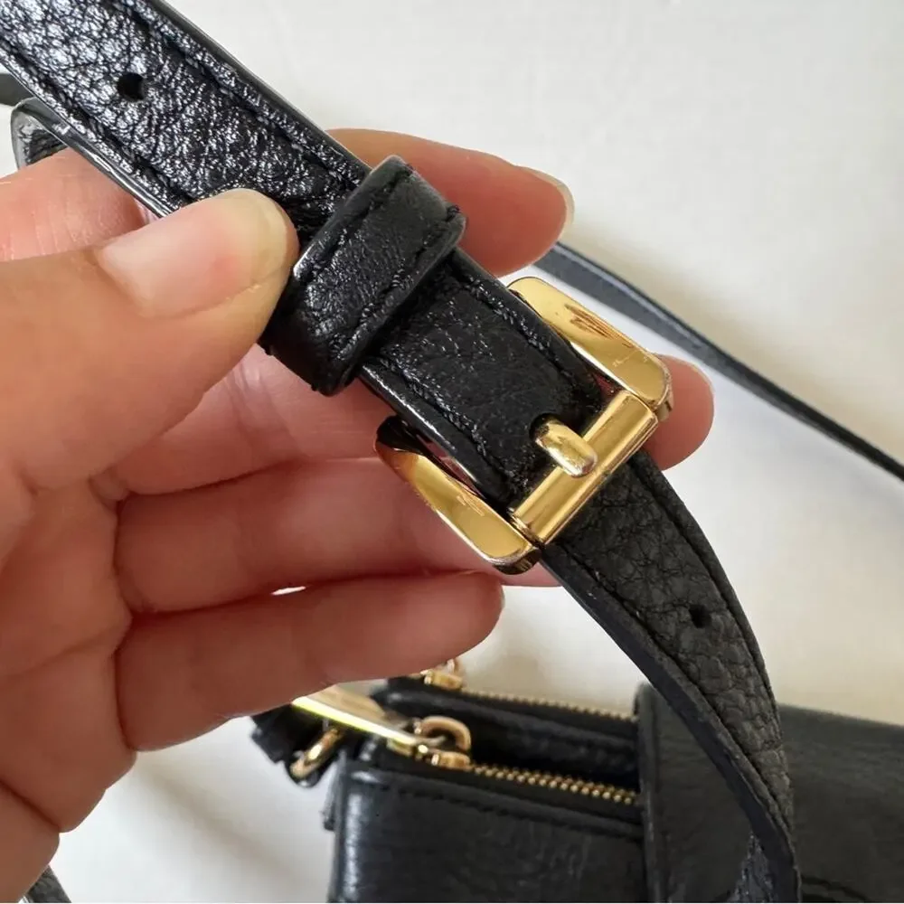 Michael Kors Black Pebbled Leather Crossbody Handbag Purse Bag Gold Tone Classic